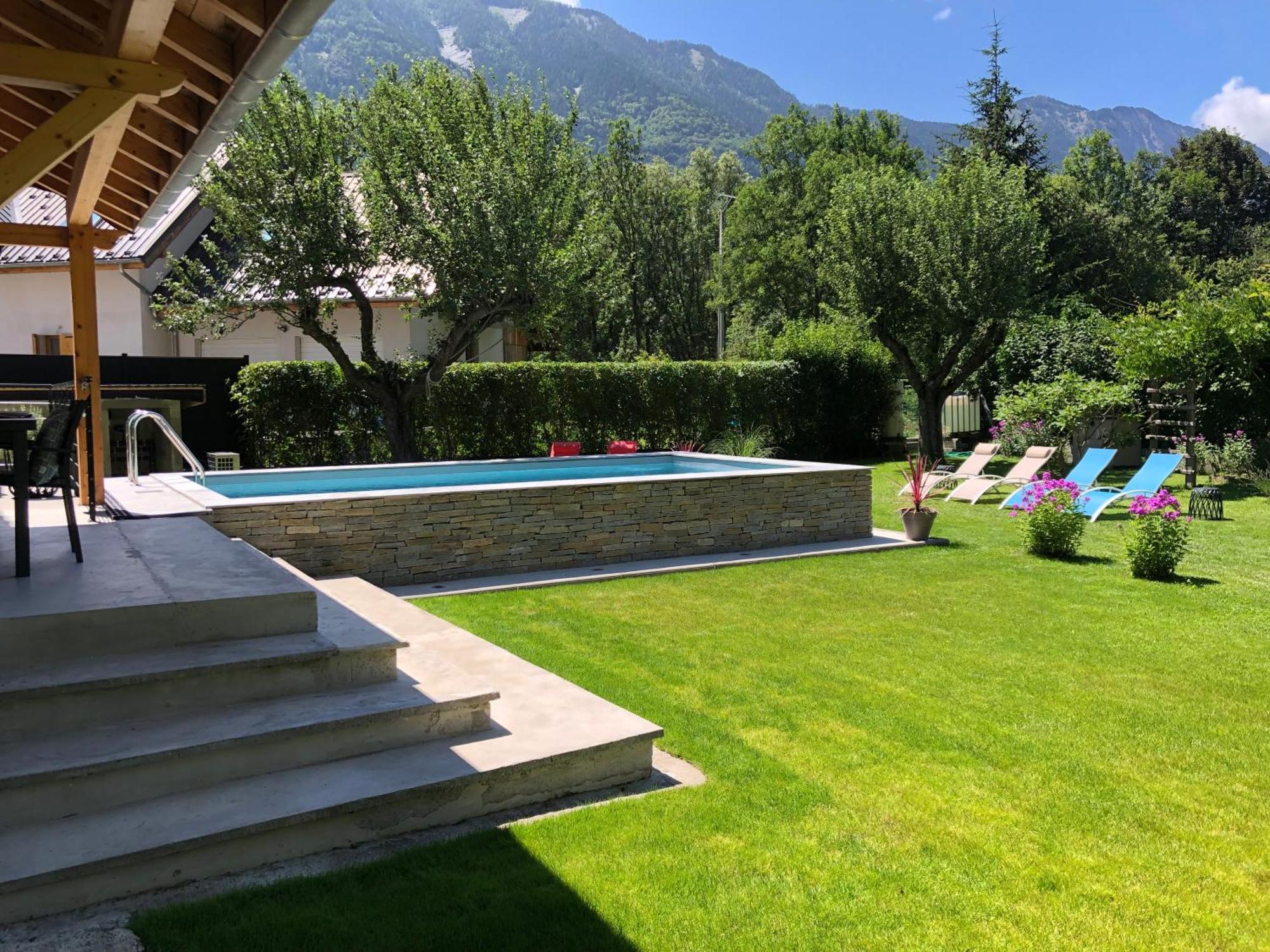 Chalet Barbara With Swimming Pool In The Heart Of Oisans Le Bourg-dʼOisans Екстериор снимка